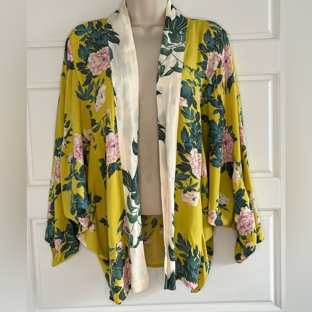 Anthropologie Elma Floral Yellow Kimono Womens One Size Boho Cottagecore